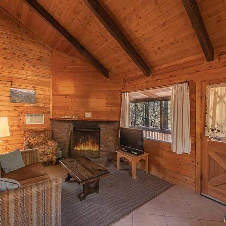 Forest Cabin 5 Old Glory بايسون المظهر الخارجي الصورة