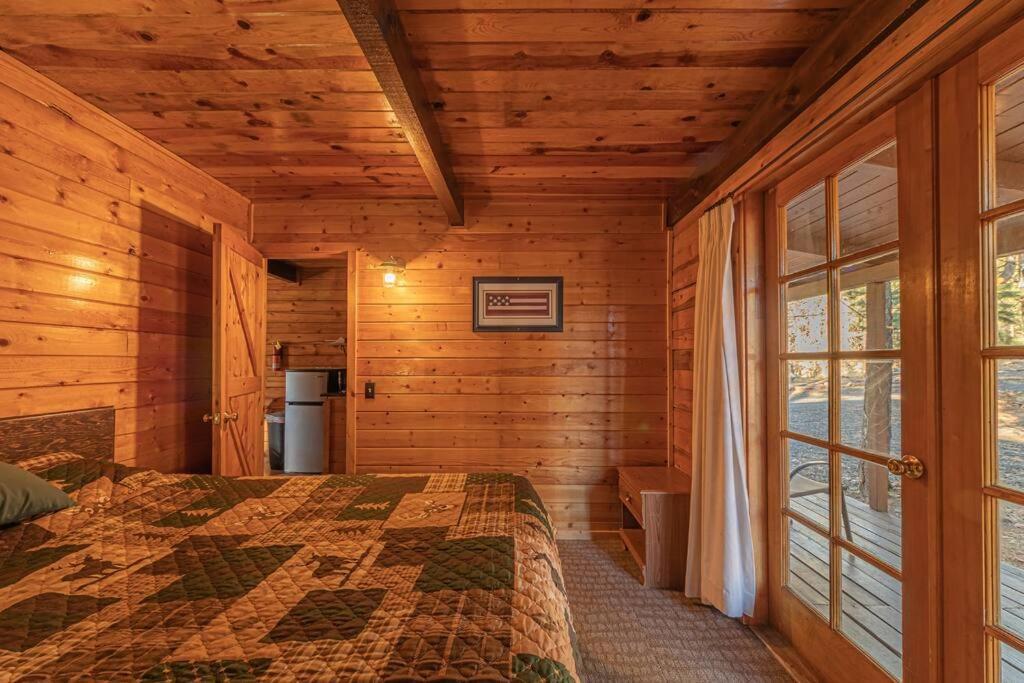 Forest Cabin 5 Old Glory بايسون المظهر الخارجي الصورة