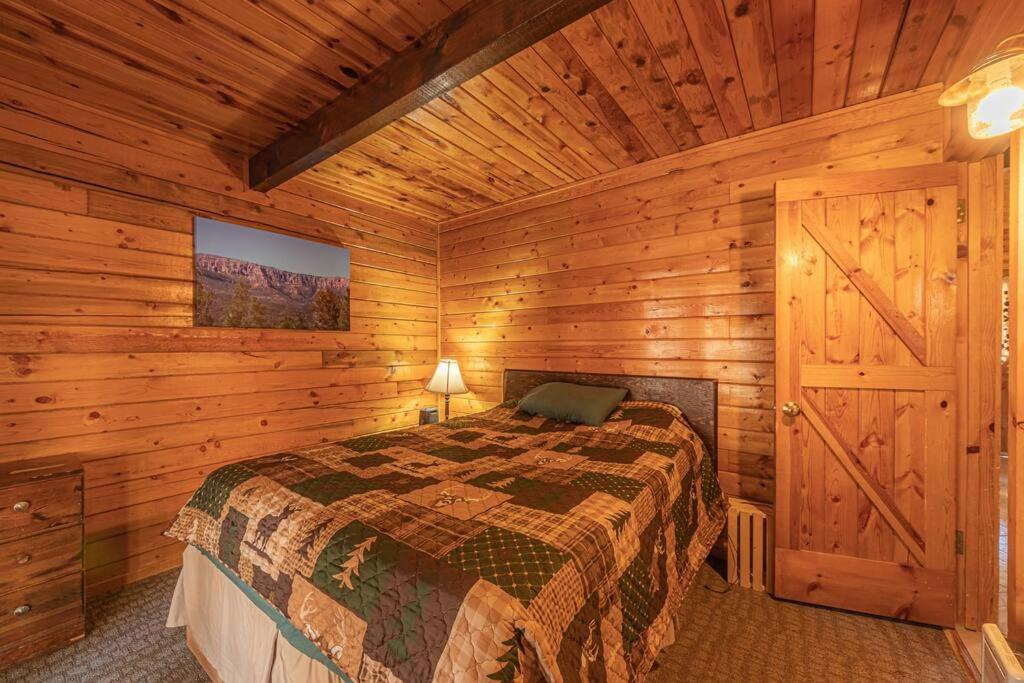 Forest Cabin 5 Old Glory بايسون المظهر الخارجي الصورة