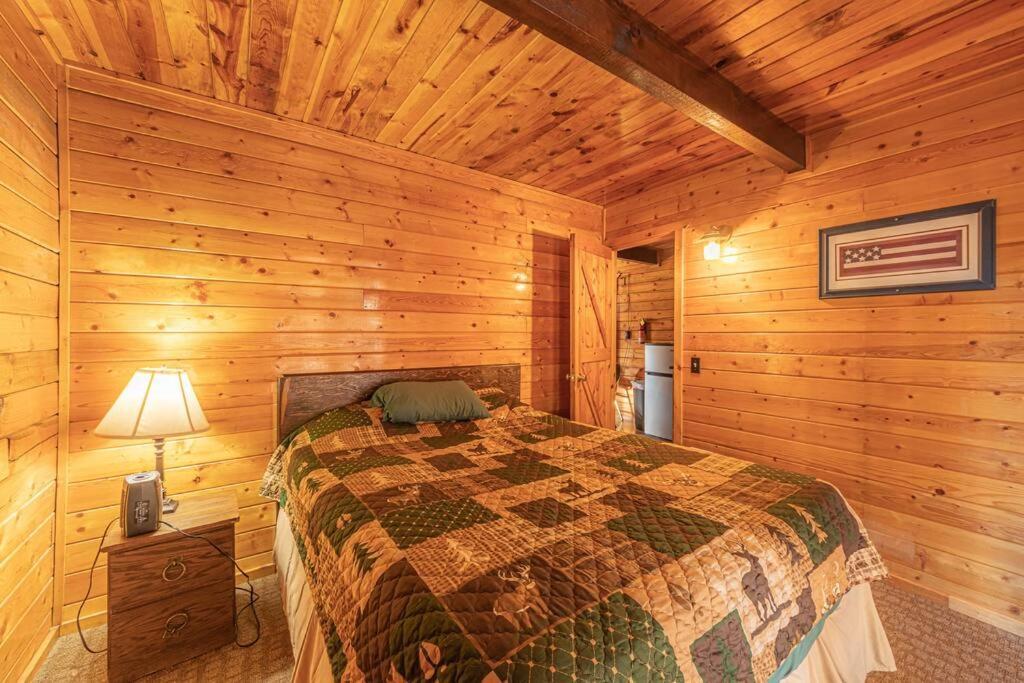 Forest Cabin 5 Old Glory بايسون المظهر الخارجي الصورة